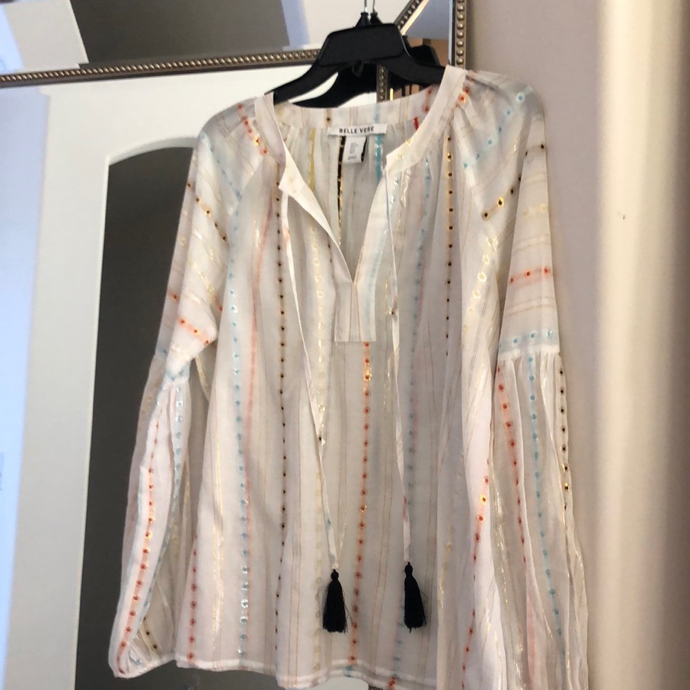 Brand new without tags poet sleeve blouse